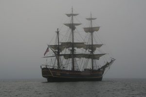 schooner-487800_640